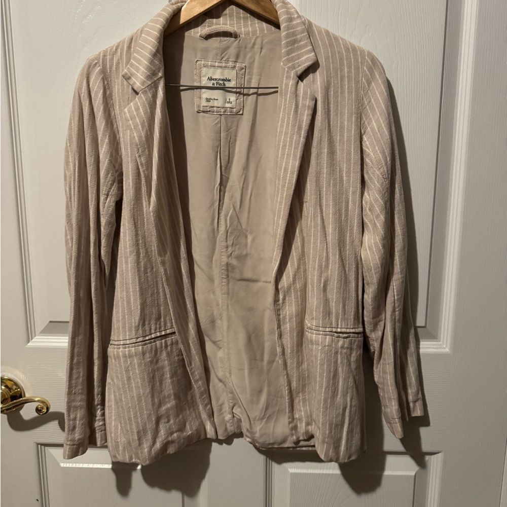 Abercrombie & Fitch Light Tan Striped Blazer